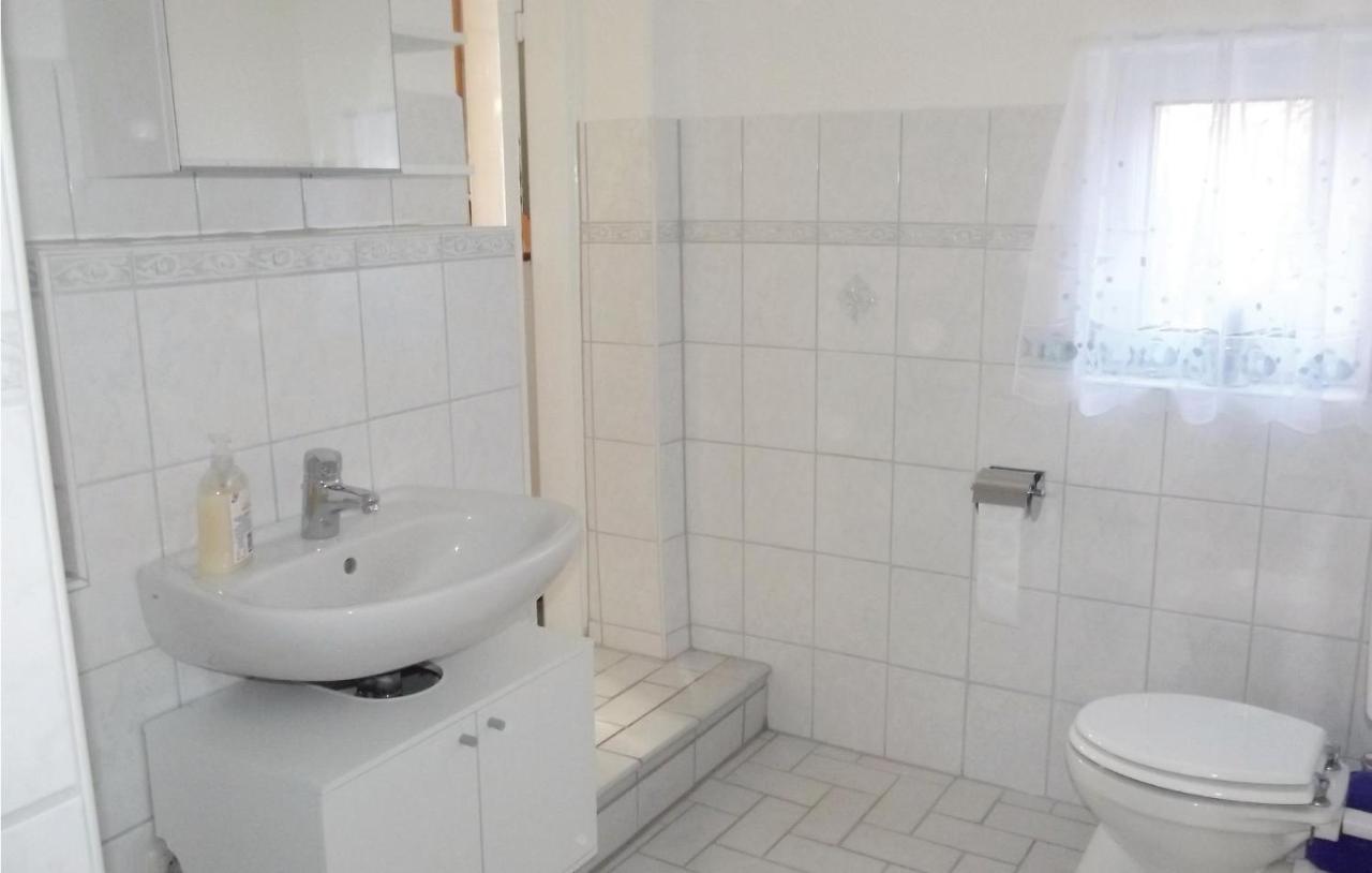 1 Bedroom Nice Apartment In Flueggendorf Klausdorf  Екстериор снимка